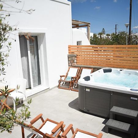 White Wave Villa, 3Min Walk From Beach Kamari  Bagian luar foto