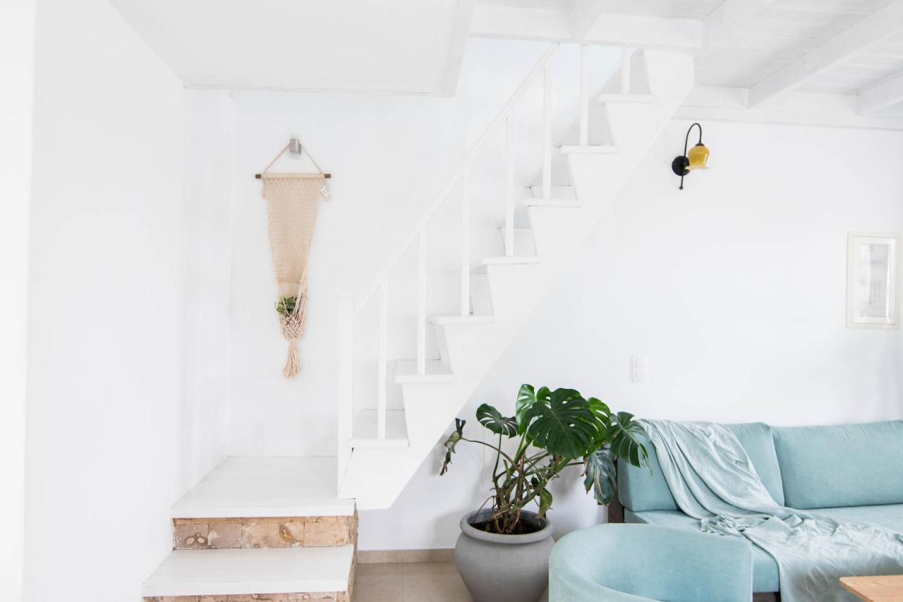 White Wave Villa, 3Min Walk From Beach Kamari  Bagian luar foto